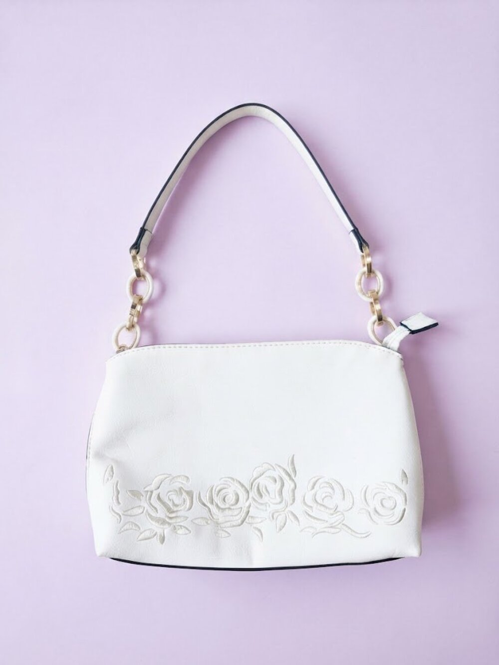 White Rose Embroidered Shoulder Bag
